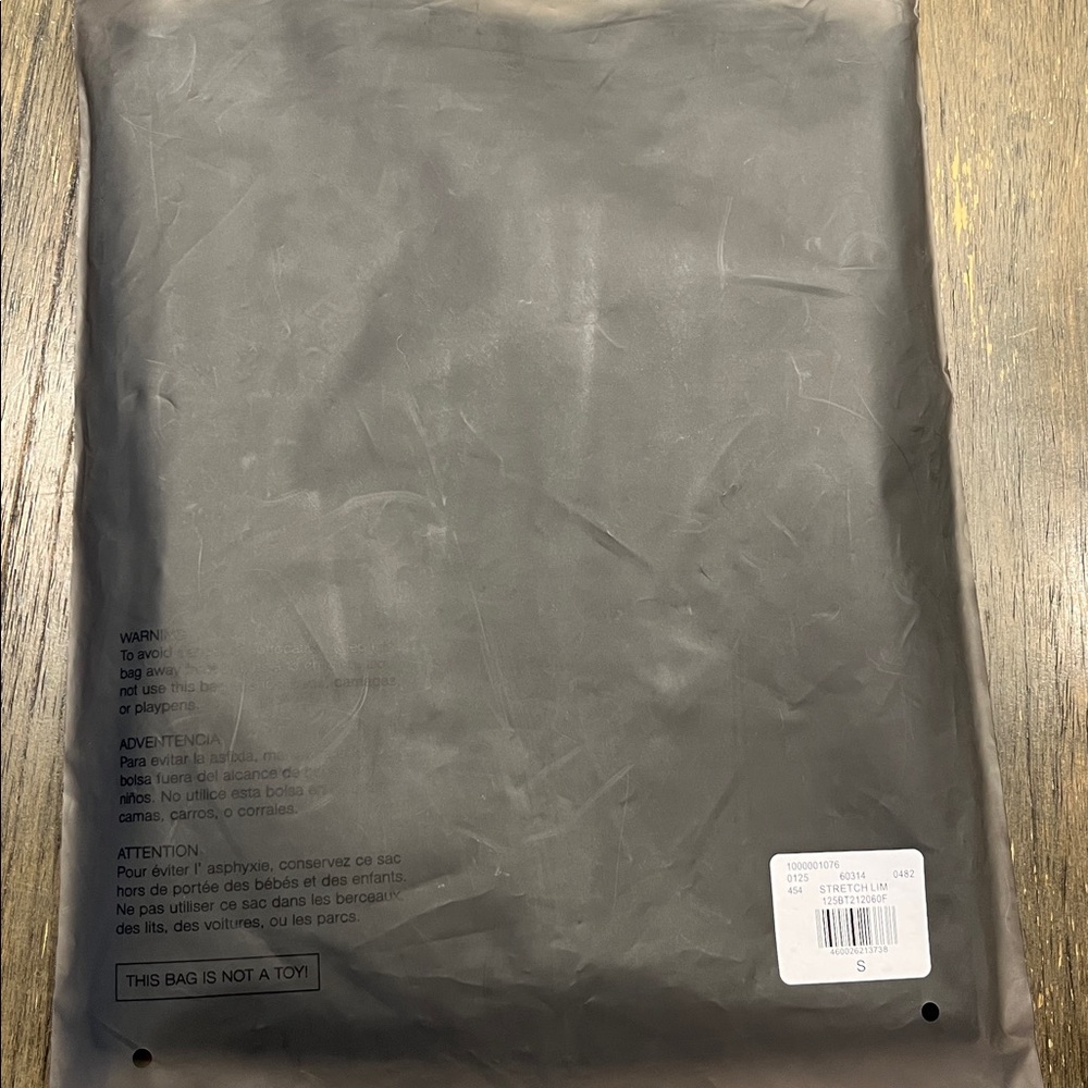 Essentials Black T-Shirt - Picture 4 of 5